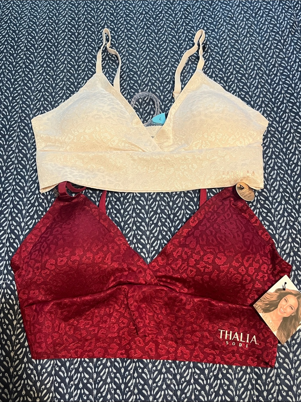 NWT THALIA SODI Bralette (Set of 2 Light Beige/tandee & Burgundy/Rhubarb)